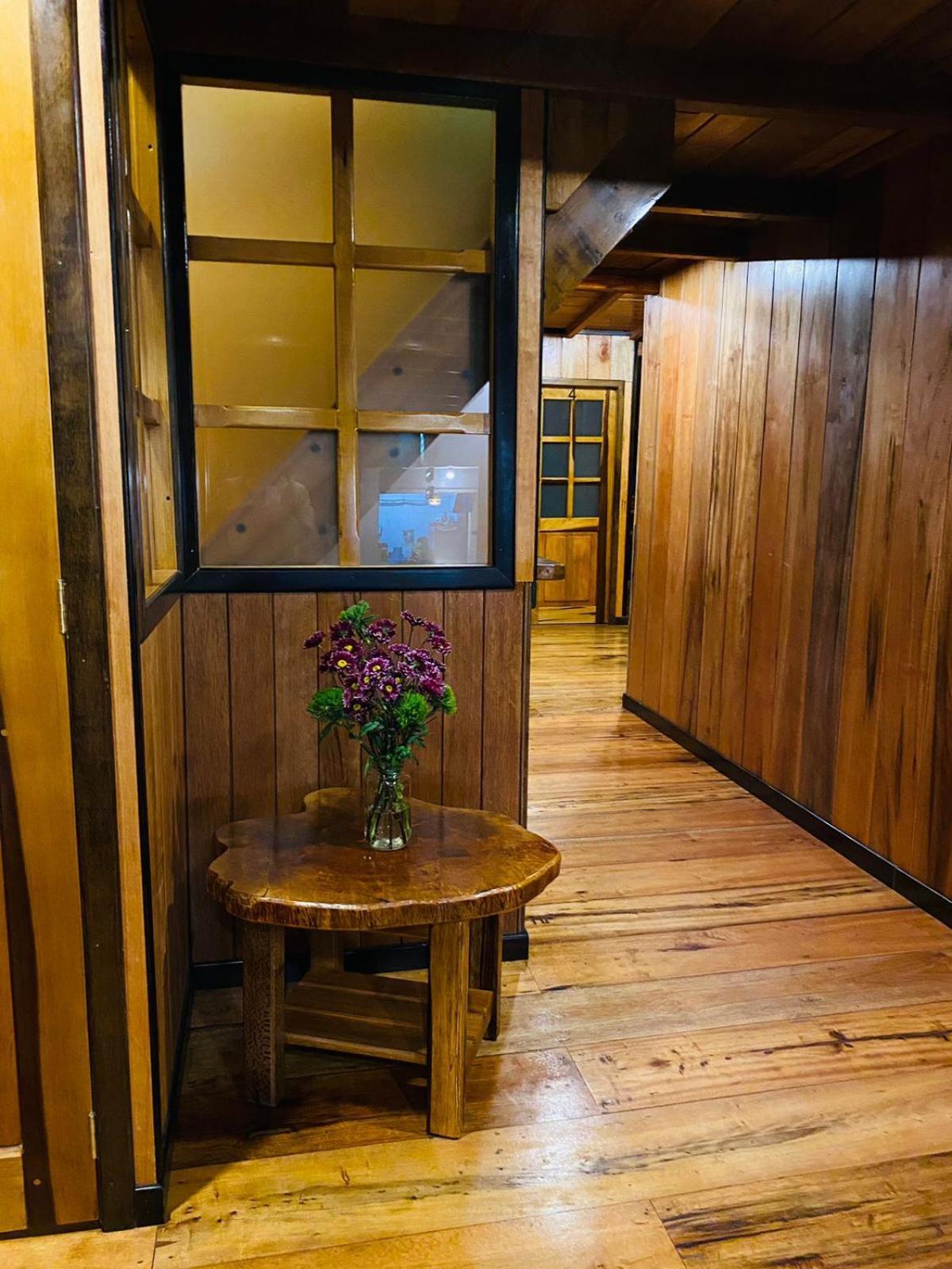 Guayabo Hostal Mindo Exteriör bild