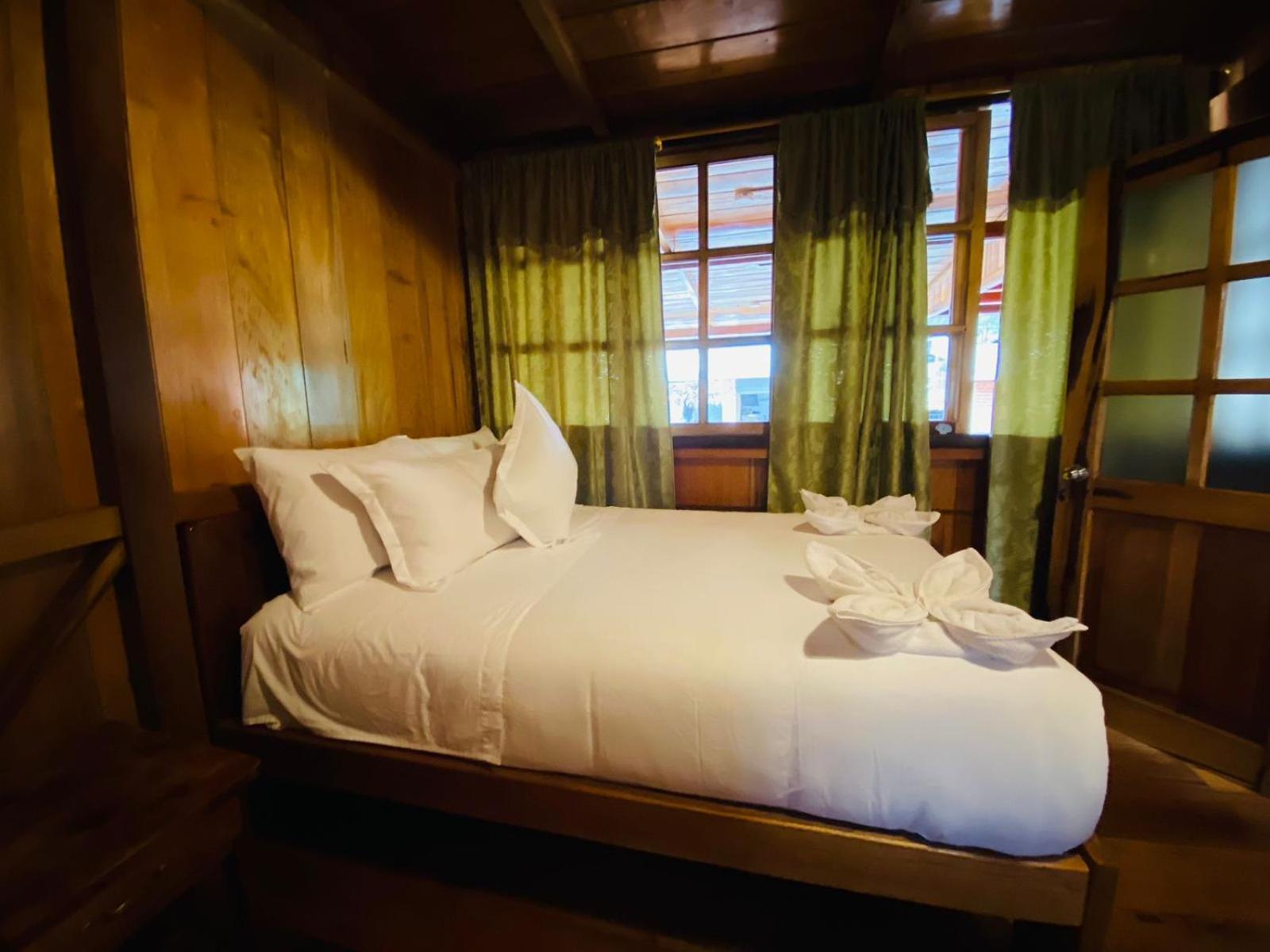 Guayabo Hostal Mindo Rum bild