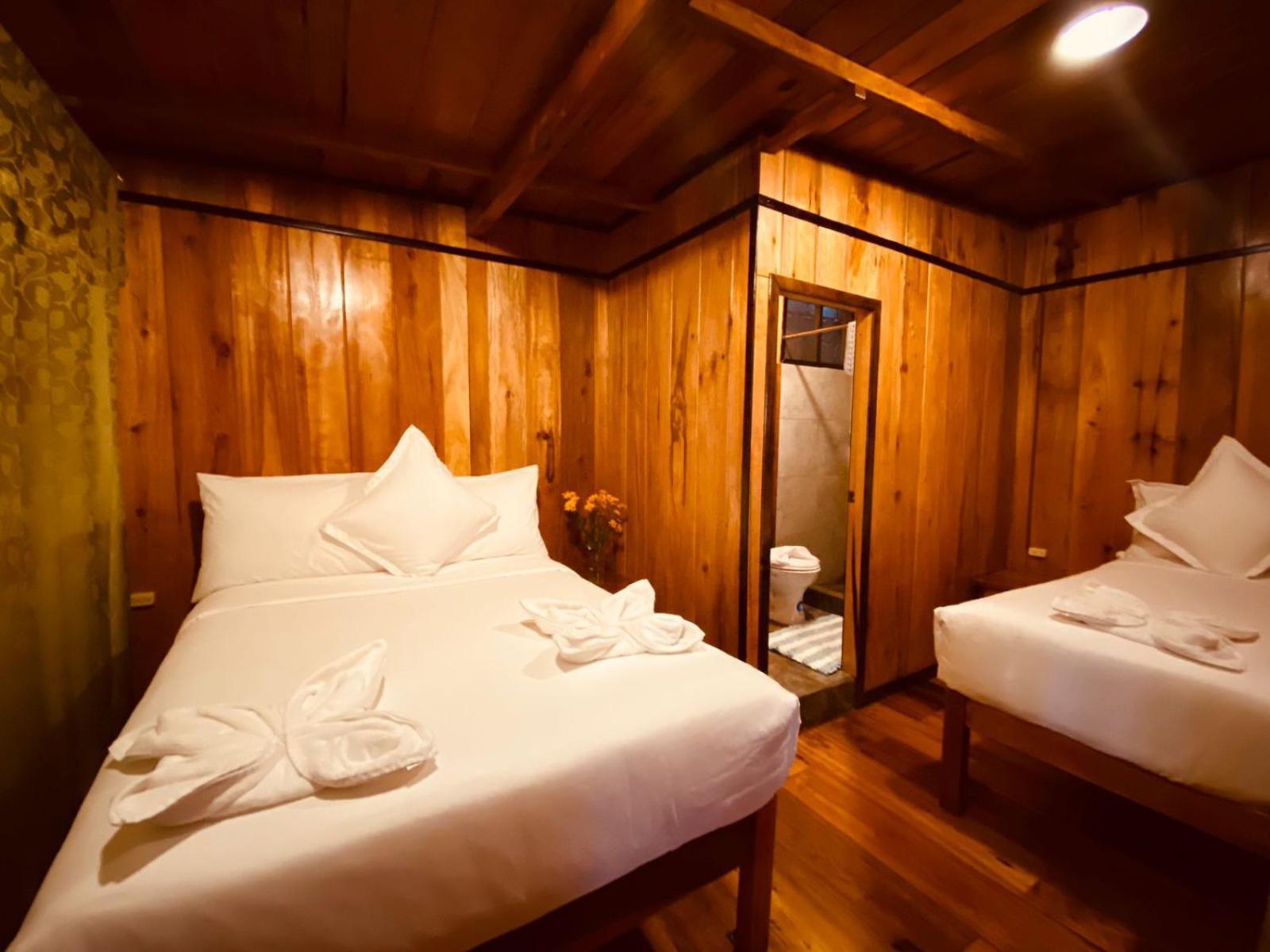 Guayabo Hostal Mindo Rum bild