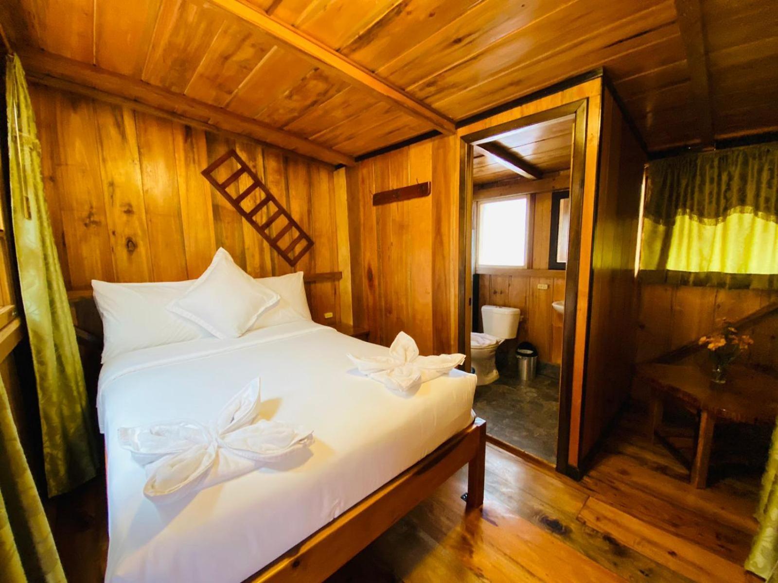 Guayabo Hostal Mindo Rum bild